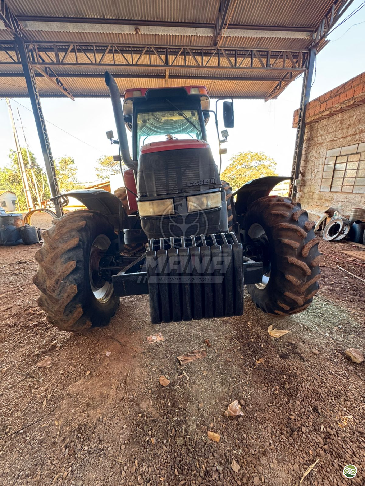 CASE MX 135 de Mana Máquinas